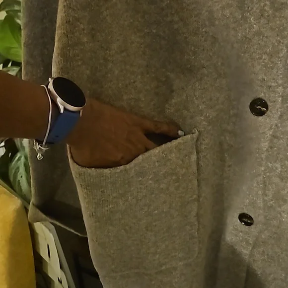 NWTs Commense Sweater Jacket and extra long scarf. - Picture 5 of 12